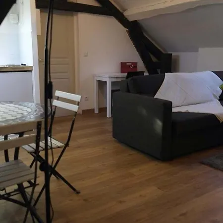 Bel F2 Gare Sur Place Apartamento